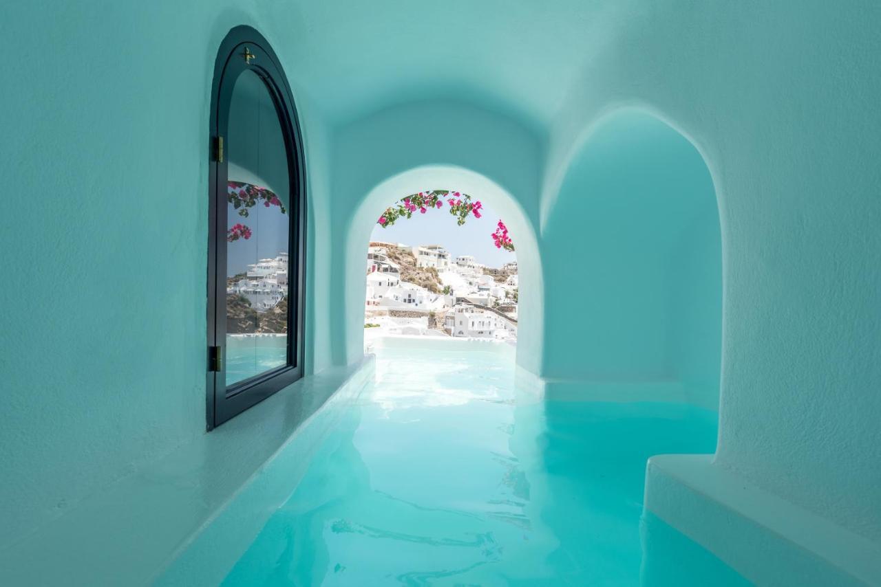 Chelidonia Luxury Suites Oia  Bagian luar foto